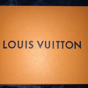 NWT Louis Vuitton